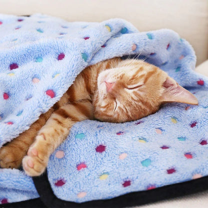 Fluffy Dot Pattern Pet Blanket - Home Comfort