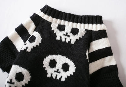 SpookyVibe Skull Knitted Sweater